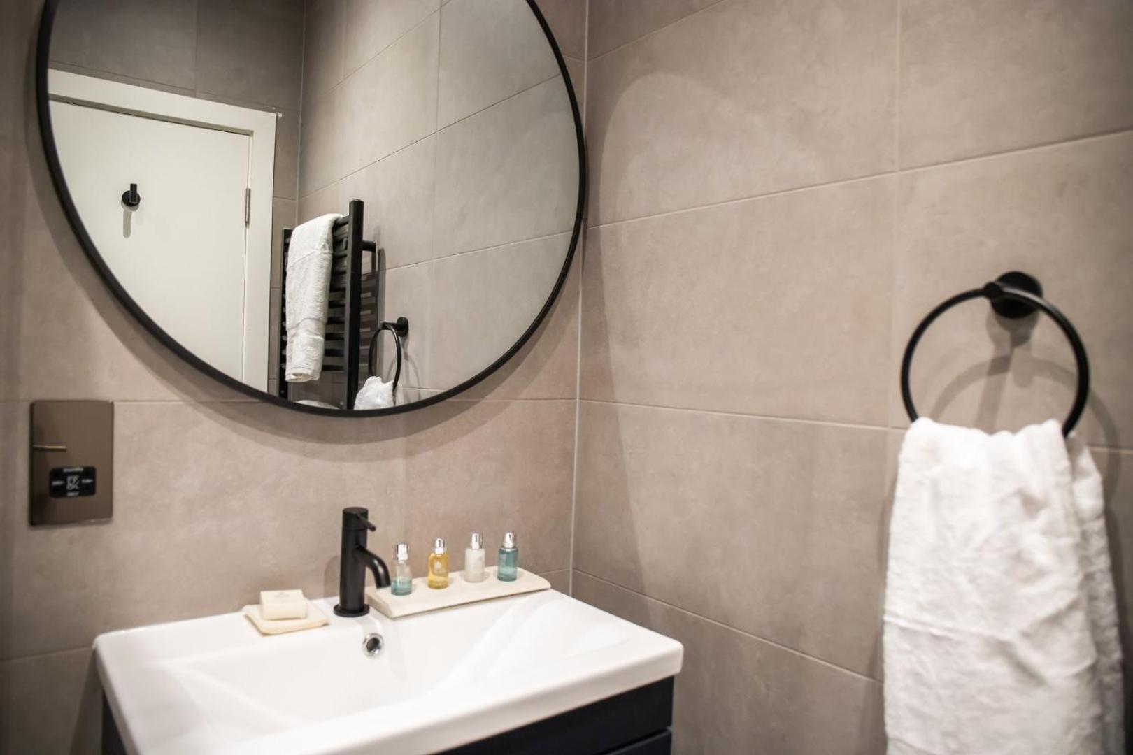 לידס Kirkgate Suites - Majestic City Centre Apartment מראה חיצוני תמונה
